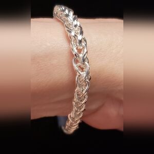 NWOT 925, XL Stamped Silver Bracelet; Double Twist Design, Good Weight 8" Classy